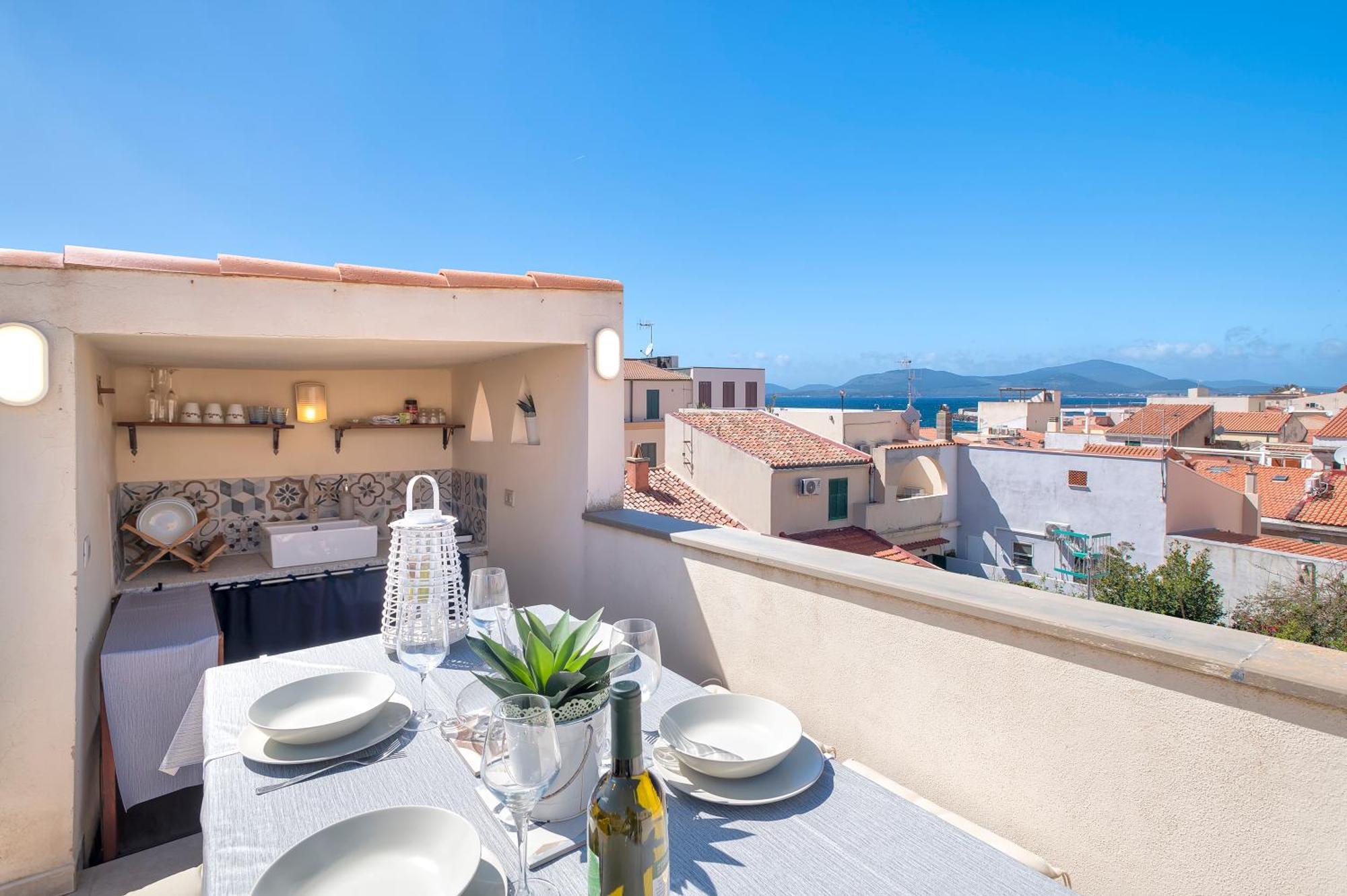Terrazza Del Convento - Cozy Apartment With Seeview Private Terrace Alghero Exteriér fotografie